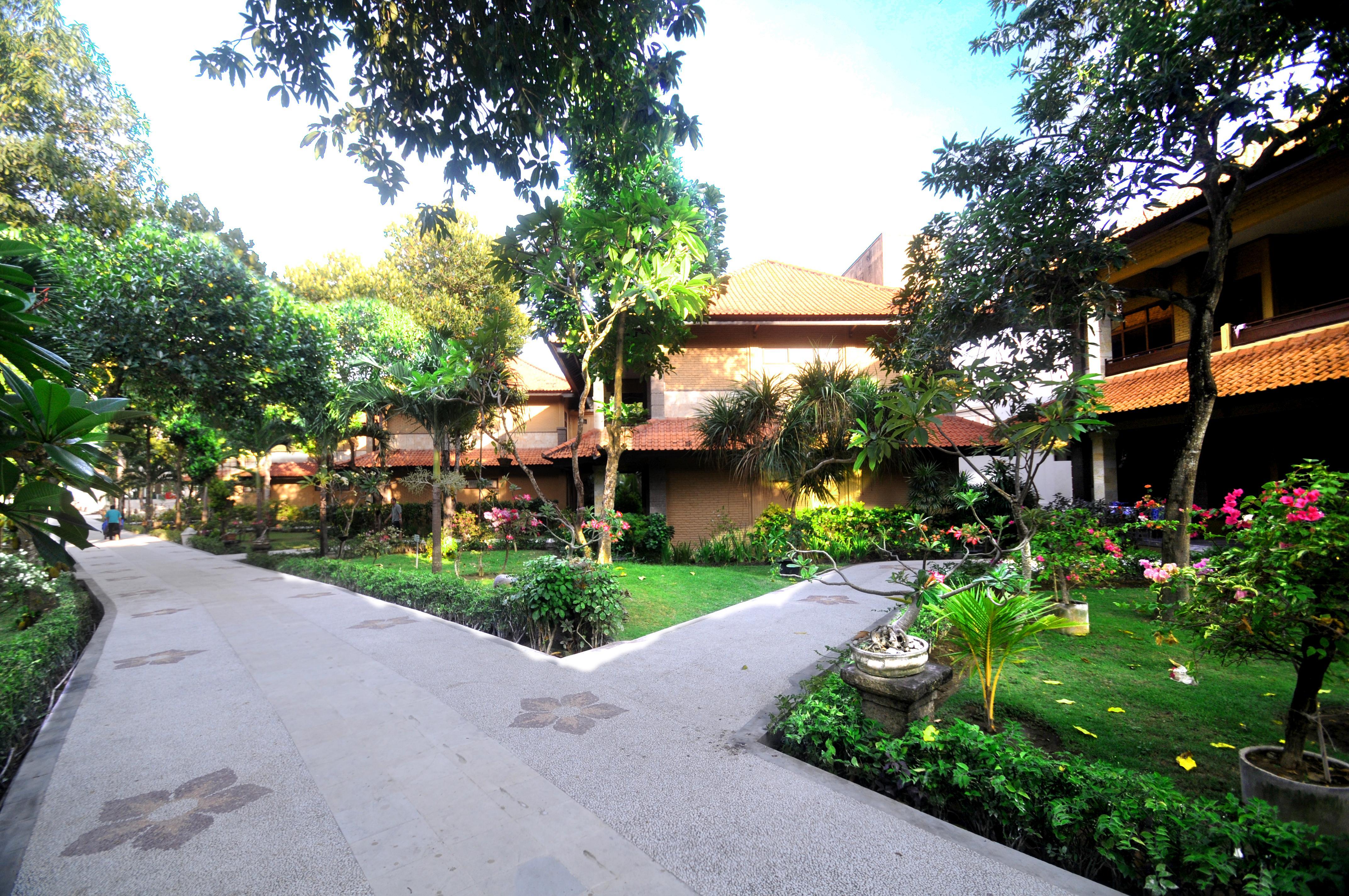Melasti Beach Resort & Spa Legian Buitenkant foto
