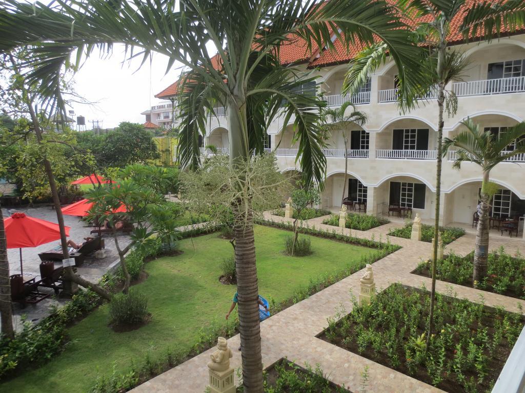 Melasti Beach Resort & Spa Legian Buitenkant foto