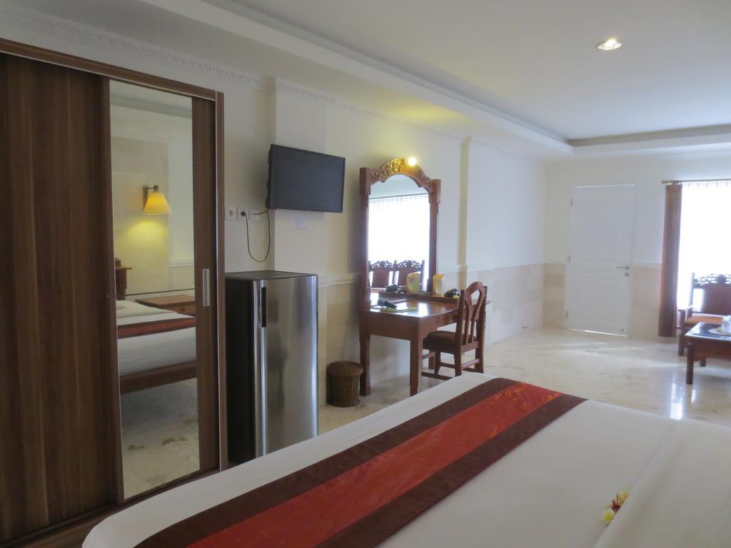 Melasti Beach Resort & Spa Legian Buitenkant foto
